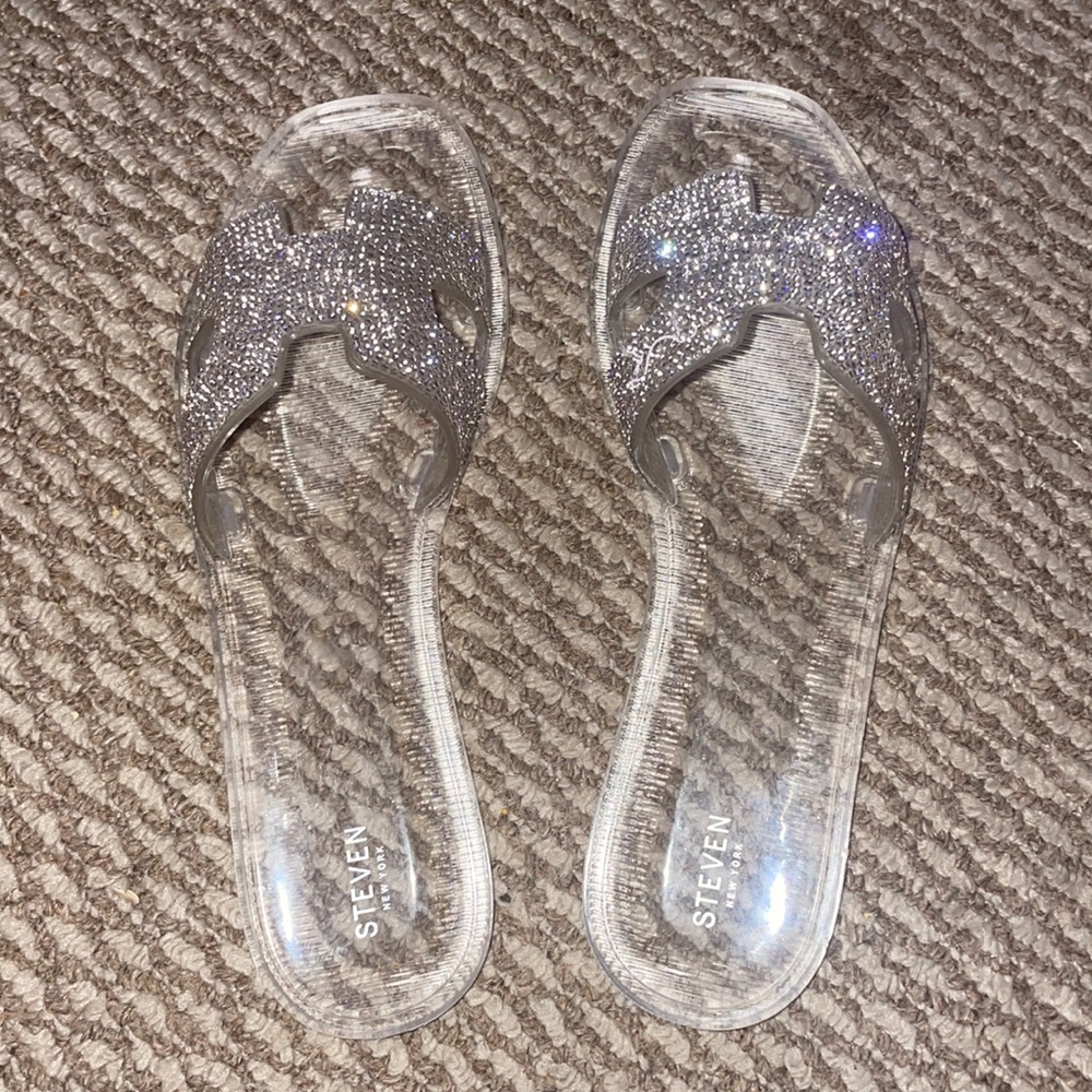 Steven New York sandals original price is 36-69 Not made for wide feet